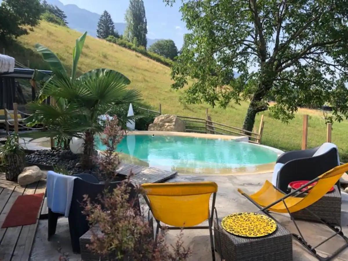 Mouxy A La Marc'Quize Chambres D'Hotes, Petit Dejeuner Compris, Avec Piscine A Debordement En Exterieur, Bain Nordique A 38 Degres En Prestation Supplement Sur Reservation Horaire Anticipee 1 Place De Parking Gratuite Sur Place المظهر الخارجي الصورة